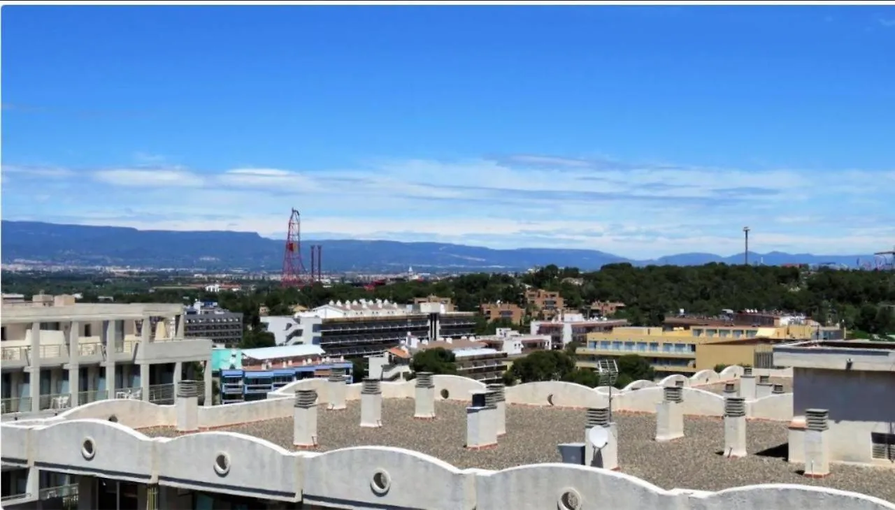 아파트 Apartamento Con Piscina En 살루