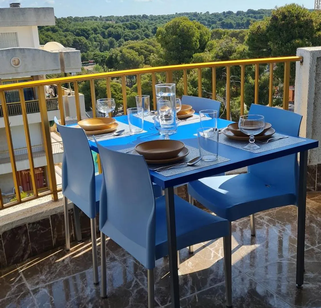 Apartamento Con Piscina En Salou